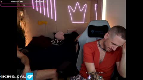 Snapshot of king_cal_ chatting on 13, 12, 2024 king_cal_ online show from 13, 12, 2024