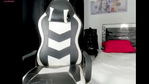 Snapshot of king_master7 chatting on 7, 4, 2026 king_master7 online show from 7, 4, 2026