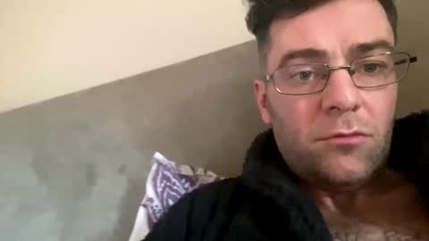 king_o107 online show from 11, 3, 2026