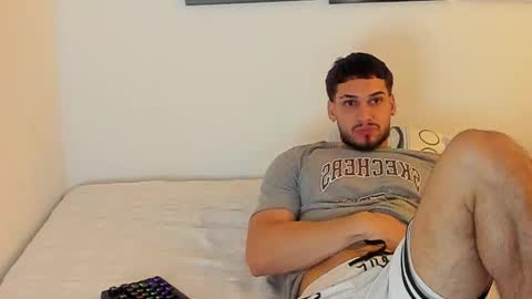 Snapshot of king_of_kings__ chatting on 16, 12, 2025 king_of_kings__ online show from 16, 12, 2025