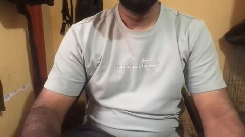 Snapshot of kingcobra_08 chatting on 29, 10, 2025 kingcobra_08 online show from 29, 10, 2025