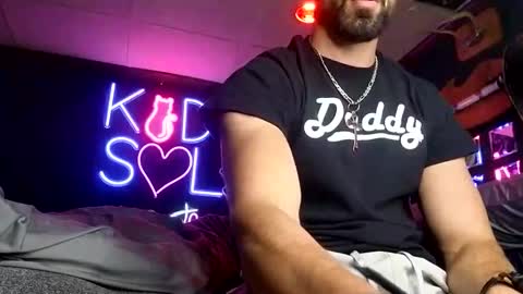 kingdaddysayless online show from 22, 10, 2025