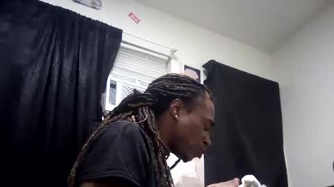 Snapshot of kingecstasyxxx chatting on 4, 11, 2025 KingEcstasyXXX online show from 4, 11, 2025