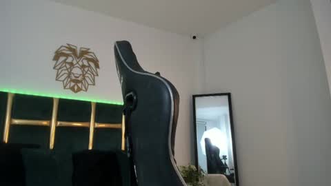 kingg_jay online show from 4, 6, 2026