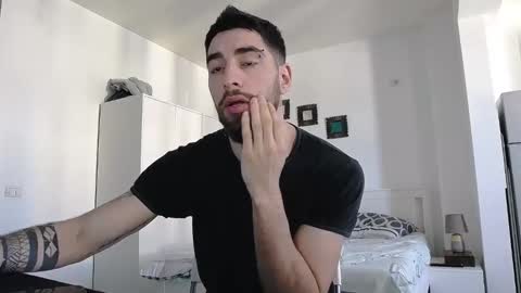 Snapshot of kingkarlos_ chatting on 4, 3, 2025 KingKarlos online show from 4, 3, 2025