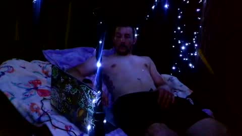 kingqueenofthesouth318 online show from 19, 7, 2026