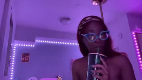 Snapshot of kingparrisjae chatting on 21, 6, 2026 King Parris Jae online show from 21, 6, 2026