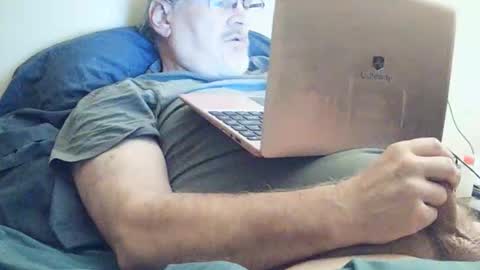 kingtongue10 online show from 14, 11, 2025