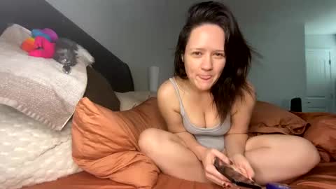 Snapshot of kinkbitch25 chatting on 3, 3, 2025 Kinkbitch online show from 3, 3, 2025