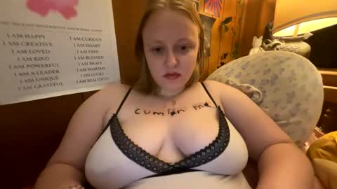 kinkikittiekat online show from 20, 1, 2025