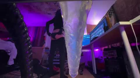 Nikki online show from 29, 3, 2026