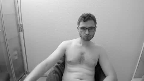 Snapshot of kinksubbydubby chatting on 8, 9, 2025 kinksubbydubby online show from 8, 9, 2025