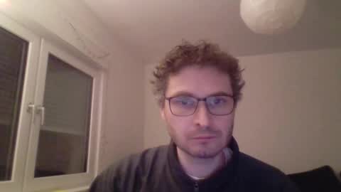 Snapshot of kinksubbydubby chatting on 3, 11, 2025 kinksubbydubby online show from 3, 11, 2025