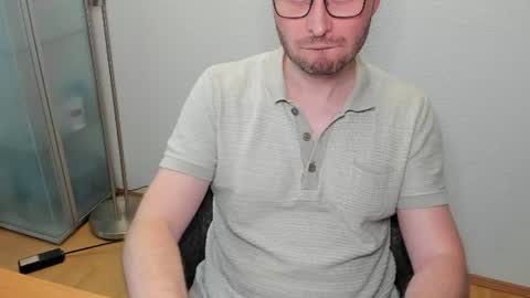 kinksubbydubby online show from 22, 6, 2026