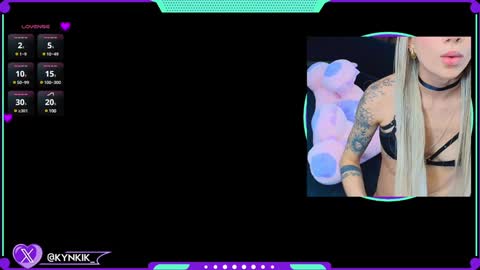 Snapshot of kinky_karo chatting on 2, 2, 2025 online show from 2, 2, 2025