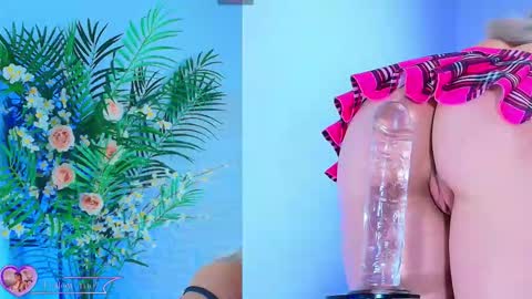 Snapshot of kinky_karo chatting on 10, 9, 2025 online show from 10, 9, 2025