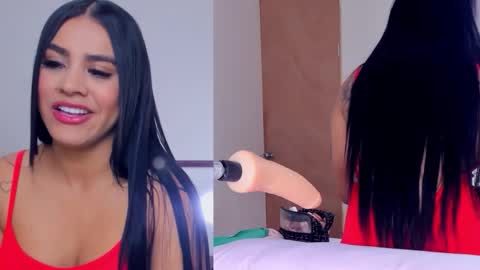 Snapshot of kinky_kylie18 chatting on 15, 9, 2025 Kylie online show from 15, 9, 2025