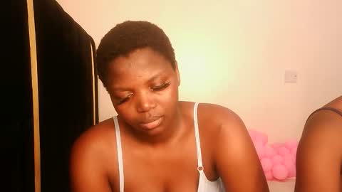 Snapshot of kinky_lola1 chatting on 24, 9, 2025 Lola online show from 24, 9, 2025