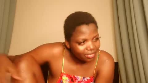 Snapshot of kinky_lola1 chatting on 26, 9, 2025 Lola online show from 26, 9, 2025