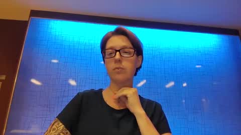 Ashley online show from 20, 9, 2025