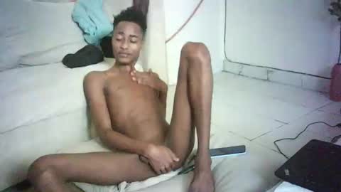 Snapshot of kinkybby_ chatting on 2, 3, 2025 kinkybby_ online show from 2, 3, 2025