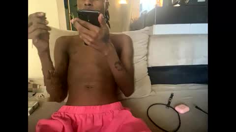 Snapshot of kinkybby_ chatting on 4, 12, 2025 kinkybby_ online show from 4, 12, 2025