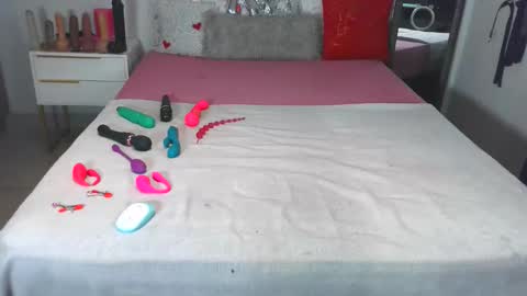 KinyBunz online show from 19, 11, 2025