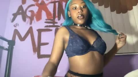 Bunniii online show from 4, 12, 2024