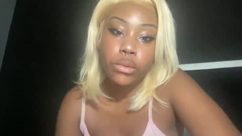 Bunniii online show from 8, 2, 2025