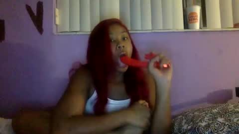 Bunniii online show from 23, 11, 2025