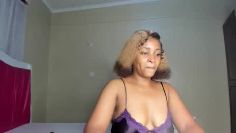 Kinky online show from 12, 4, 2026