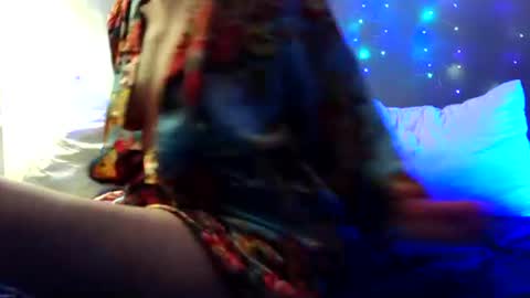 Kinkymilf412420 online show from 13, 5, 2026