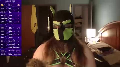 Snapshot of kinkywolf87 chatting on 12, 10, 2025 kinkywolf87 online show from 12, 10, 2025