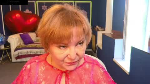 Kira Kennet online show from 4, 6, 2026