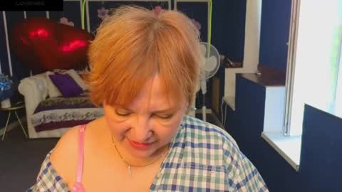 Kira Kennet online show from 9, 6, 2026