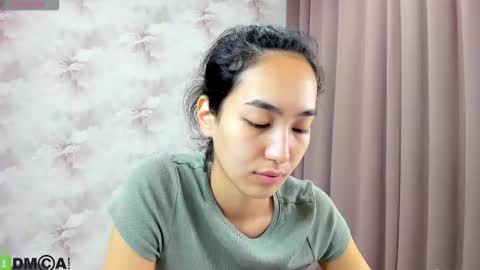 Aura online show from 1, 10, 2025