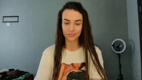 Kira love1 online show from 15, 4, 2026