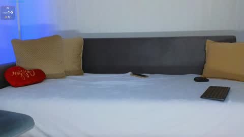 Snapshot of kira_sexxx chatting on 10, 2, 2025 Kira online show from 10, 2, 2025