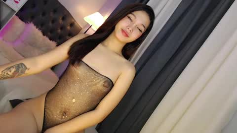 KIRA online show from 16, 12, 2024