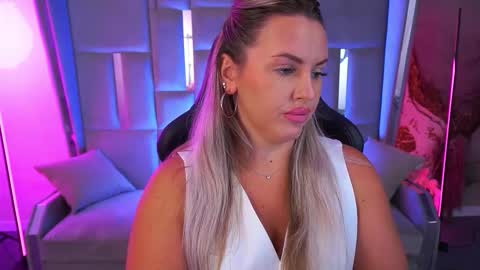 Kira online show from 19, 9, 2025