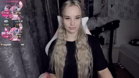 Snapshot of kirakrox chatting on 18, 11, 2025 kirakrox online show from 18, 11, 2025