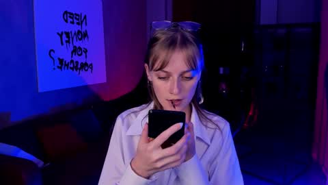 Kira online show from 17, 9, 2025