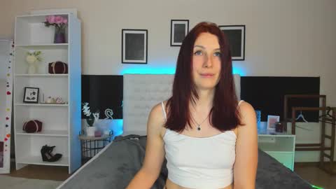 Kira online show from 13, 2, 2026