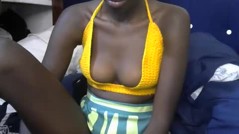 Snapshot of kiranoir1 chatting on 8, 1, 2026 Kira online show from 8, 1, 2026