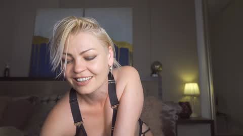 Snapshot of kirasunny chatting on 7, 2, 2025 kirasunny online show from 7, 2, 2025