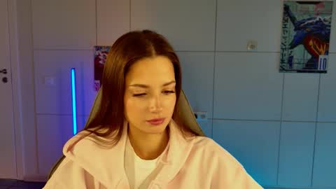 Snapshot of kiravair chatting on 10, 11, 2025 kiravair online show from 10, 11, 2025