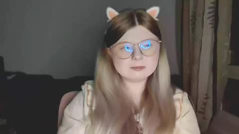 KiraYume online show from 19, 5, 2026