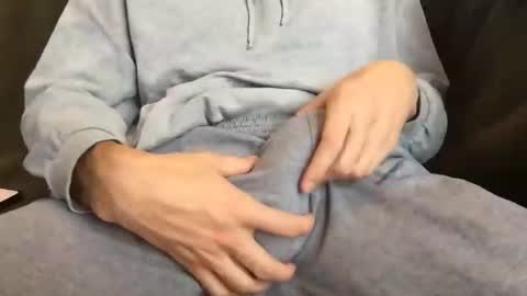 Snapshot of kirko_10 chatting on 2, 10, 2025 kirko_10 online show from 2, 10, 2025