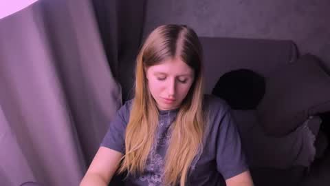 Snapshot of kirraa_ chatting on 9, 2, 2025 Kira online show from 9, 2, 2025