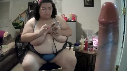 Snapshot of kirrarune chatting on 8, 10, 2025 Kirra Rune online show from 8, 10, 2025